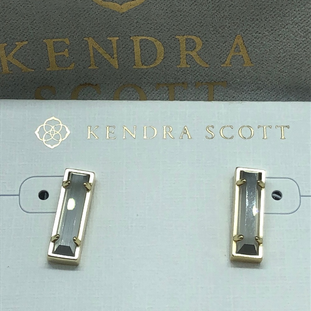 Kendra Scott Earrings. - Picture 2 of 4